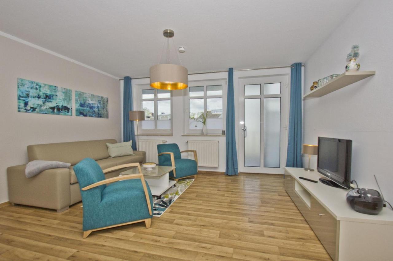 Ferienwohnung Mit Balkon, Gratis Nutzung Vom Ahoi Erlebnisbad Und Sauna In Sellin - Haus Strandeck Fewo 07 Goehren  Eksteriør bilde