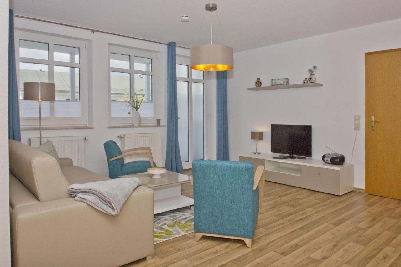 Ferienwohnung Mit Balkon, Gratis Nutzung Vom Ahoi Erlebnisbad Und Sauna In Sellin - Haus Strandeck Fewo 07 Goehren  Eksteriør bilde